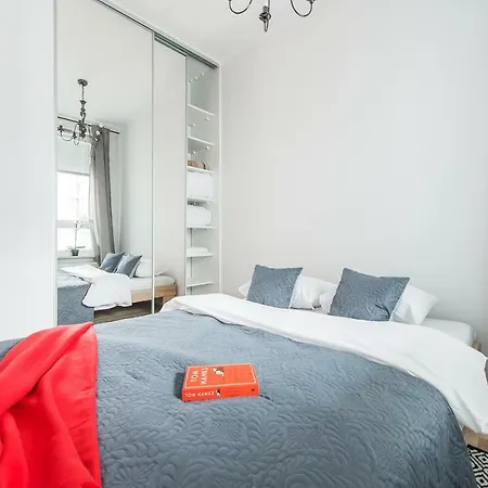 Apartment Klobucka P&o Serviced