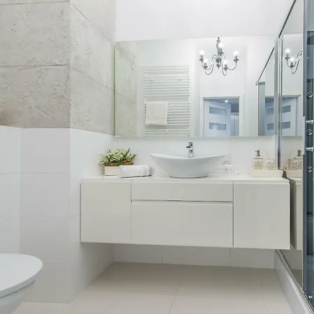 Apartment Klobucka P&o Serviced *